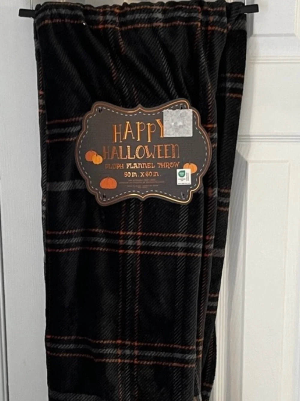 RAMALLAH TRADING CO RT 1916 DESIGNER’S COLLECTION PLUSH HALLOWEEN THROW BLANKET
